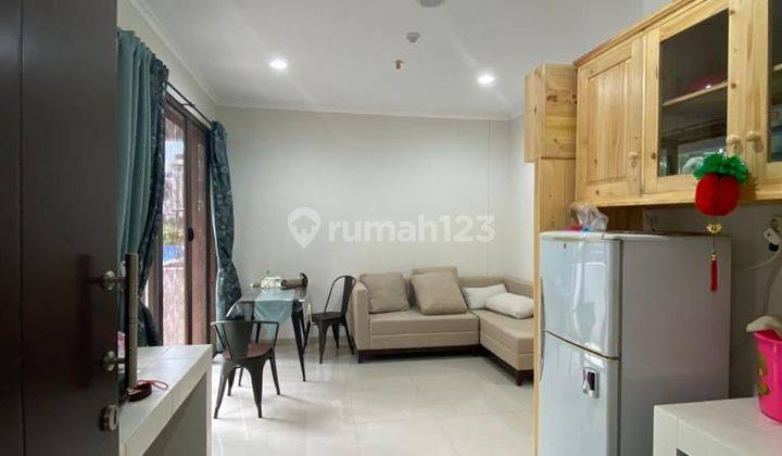 Sewa Apartement 2 BR Lt1 depan Pool Assati Garden House Bsd 2