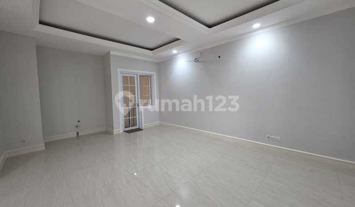 Rumah Baru di Kebon Jeruk Jakarta Barat, Cluster, Bebas Banjir 2