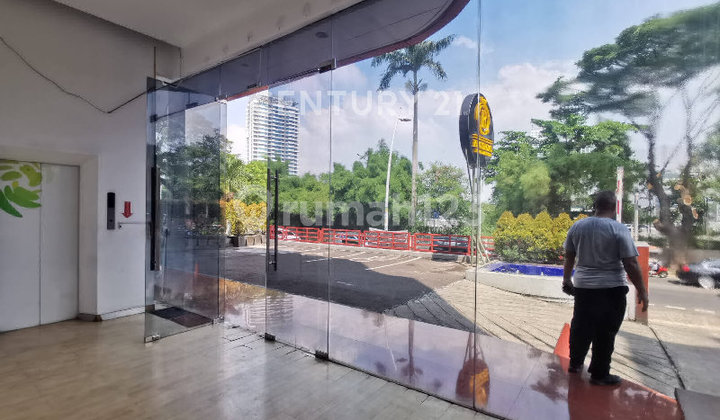 Kebon Jeruk Adjoined Shophouse, Rare Find, Facing the Highway!