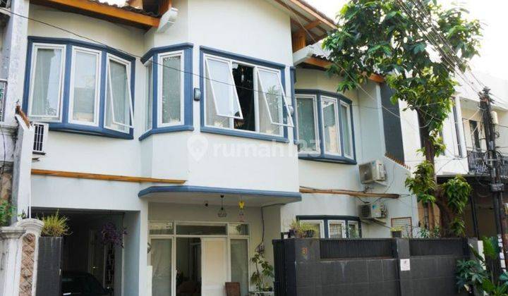 RUMAH BAGUS 5 MENIT ARAH STASIUN TEBET 1