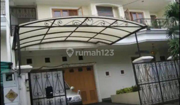 RUMAH BAGUS DI LINGKUNGAN ASRI COCOK UNTUK HUNIAN DI CINERE 2