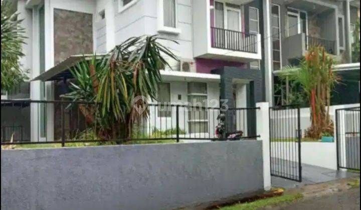 DIJUAL CEPAT RUMAH DEPAN LAPANGAN GOLF DI CIBUBUR 1