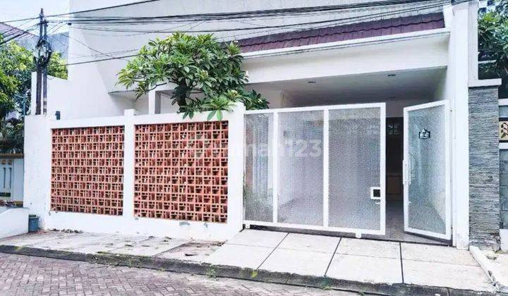 Rumah Cantik Di Gdc Siap Huni Di Depok  1