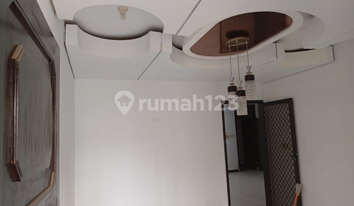 Rumah Dijual Di Pancoran Jakarta Selatan Dekat Pusat Kota 2
