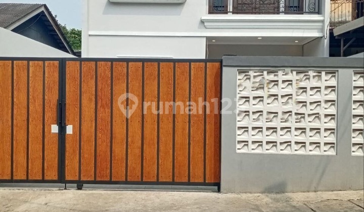 Disewakan Rumah Baru di Kebagusan Siap Huni