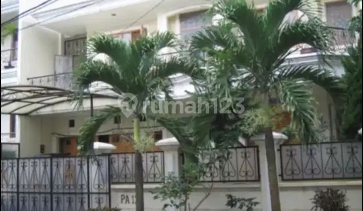 Jual Cepat Rumah Hook Furnished Di Cinere 