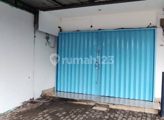 For Rent: Dewi Sartika Hook Shop House, suitable for business. 2