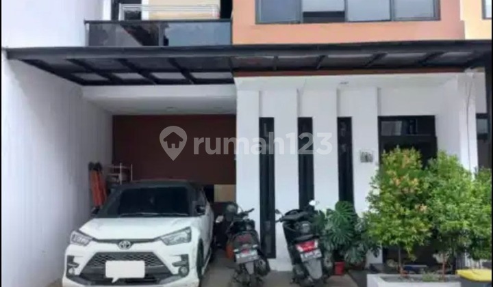 Jual Rumah 2 Lantai Di Royal Bintaro 2 Shm