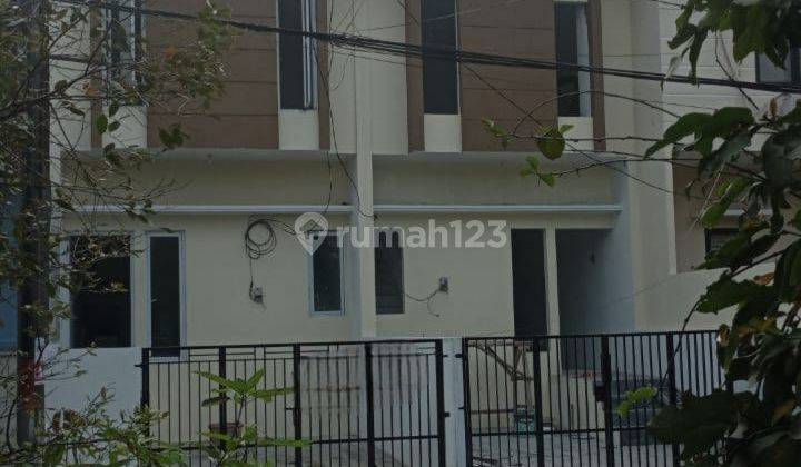 Rumah Baru Di Dalam Kota Bekasi Siap Huni  1