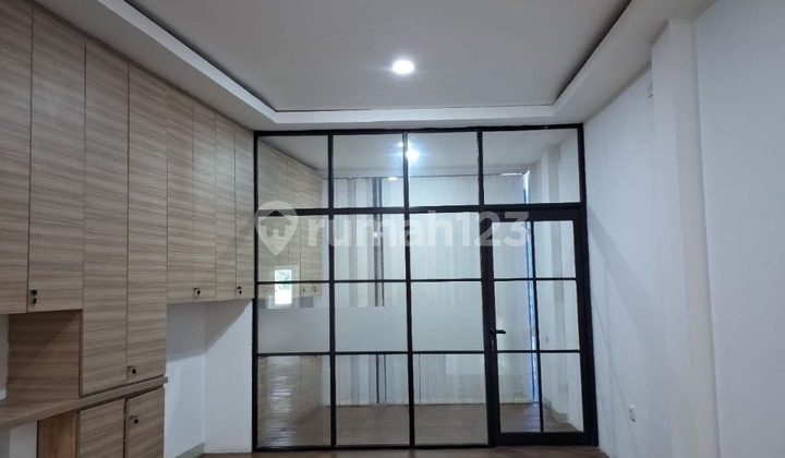 For Rent, Kalibata Shop House, Suitable for Office & Business 2
