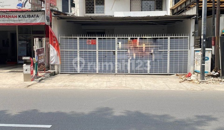 Disewakan Rumah di Dekat Stasiun Pasar Minggu