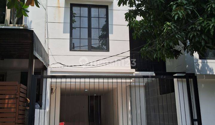 DIJUAL CEPAT RUMAH DI BELAKANG MALL PONDOK INDAH 2 SIAP HUNI 1