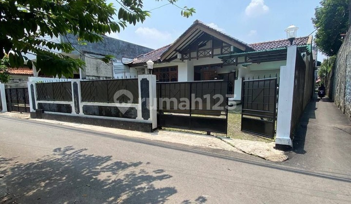 Sewa Rumah Cilandak Timur – Strategis & Nyaman