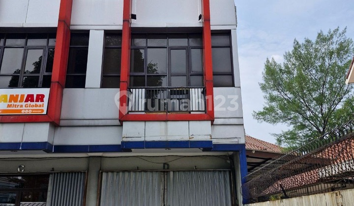 Disewakan Ruko Dekat Stasiun Tanjung Barat – Jakarta Selatan