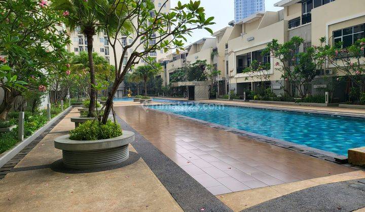 Dijual Apartemen Maple Park 3 Kamar, Bagus 1