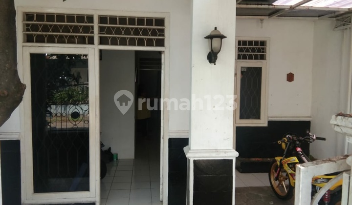 For Sale: House in Ciluar Asri Housing Complex, Bogor Regency