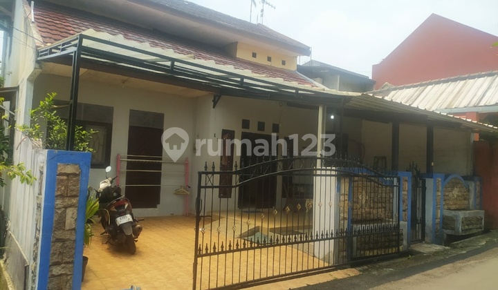 Di Jual Rumah Full Furnish di Perumahan Bukit Kayu Manis Tanah Sareal Kota Bogor Di Jual Rumah Full Furnish di Perumahan Bukit Kayu Manis Tanah Sareal Kota Bogor