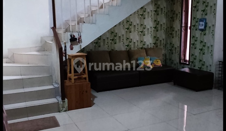 Di Jual Rumah 2 Lantai di Jln Gatot Kaca Raya Warung Jambu Bogor Utara 2