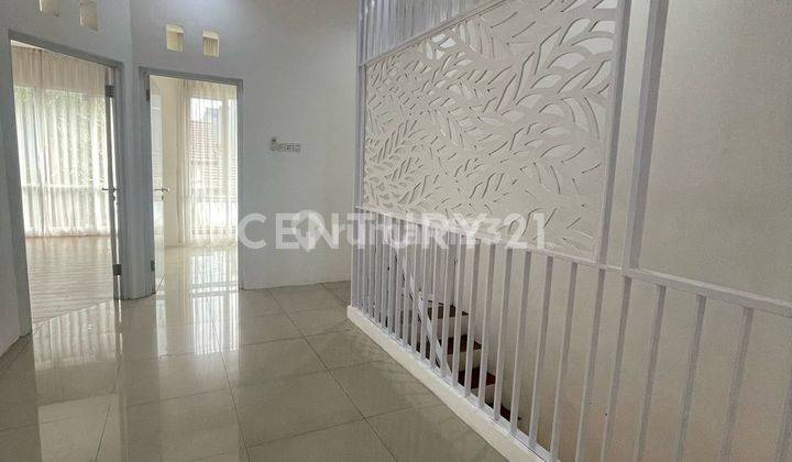 Rumah Cantik 2 Lantai 3 Kt Di Sektor 9 Bintaro Fm13405 2