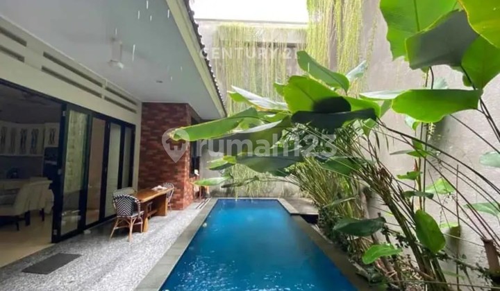 Rumah Bagus Modern Classic Lokasi Premium di Kebayoran Baru 1