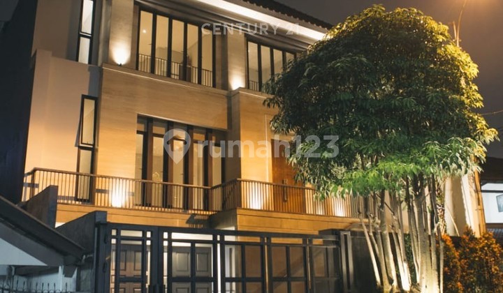 Rumah Mewah Super Strategis Pakubuwono Area Jaksel  Fr16327