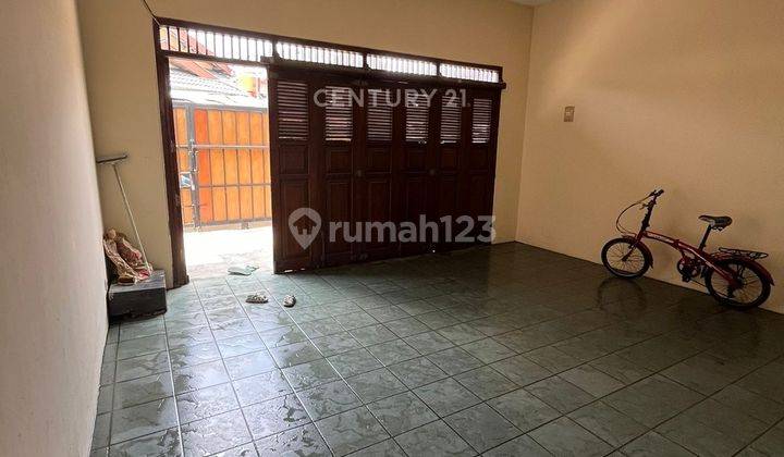 Rumah Murah Pinggir Jalan Besar Untuk Usaha Dekat Bintaro NY15385 2