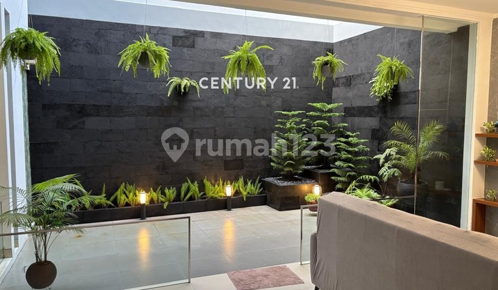 Rumah Cantik Modern Siap Huni di Discovery Bintaro Sektor 9