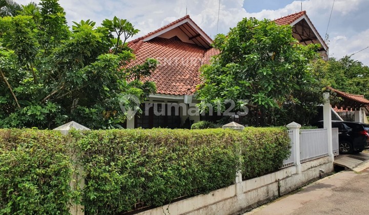 Dijual Rumah Asri Halaman Luas 2 Lantai Lokasi Strategis Oc11698 2