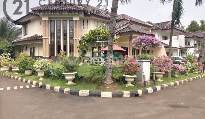 Rumah Luas & Asri Posisi Hook di Bintaro Sektor 7 Rumah Luas & Asri Posisi Hook di Bintaro Sektor 7