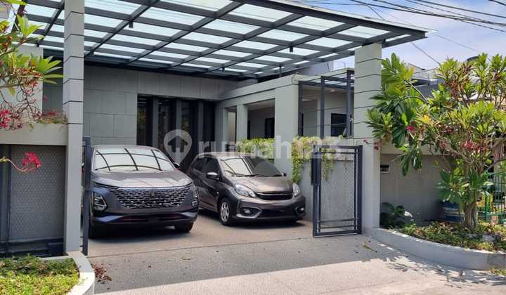 Rumah Pondok Nirwana, Modern Nuansa Villa Kondisi Semi Furnish
