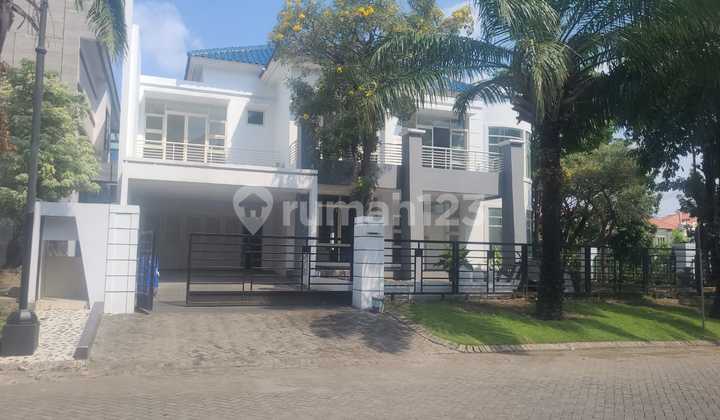 Rumah Dian Istana Park Avenue Luas Ciamik Row Jalan Lebar 