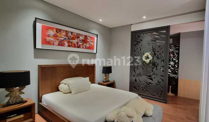 Rumah Pondok Nirwana, Modern Nuansa Villa Kondisi Semi Furnish 2