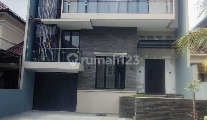 Rumah Citraland Bangunan 2,5 Split Level House