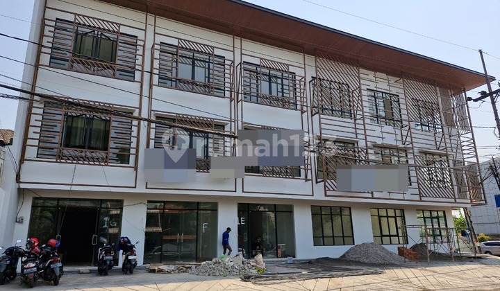 Ruko Kupang Baru, Ready 4 Unit Bangunan 3 Setengah Lantai