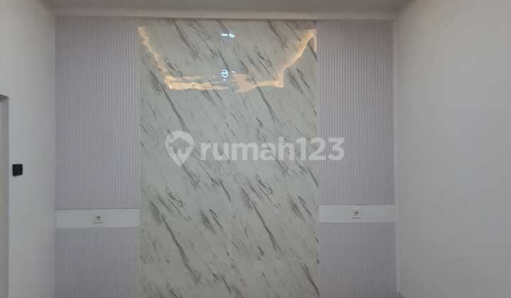 Rumah Citraland Utama, Semi Furnish - Nego, SHM  2