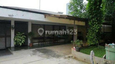 Rumah Hitung Tanah Area Strategis Bagus Untuk Investasi Kebayoran Baru