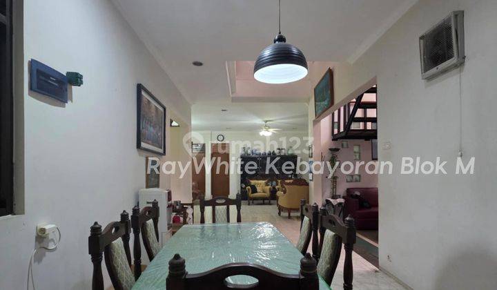 Dijual Rumah Lingkungan Asri Elit Lokasi Strategis Kebayoran Baru Murah 2