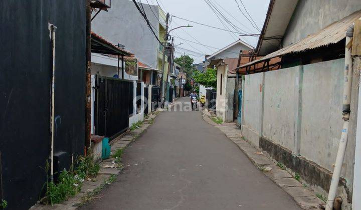 Jual Rumah Hitung Tanah di Lokasi Super Strategis di Area Cilandak Sangat Dekat Antasari 2