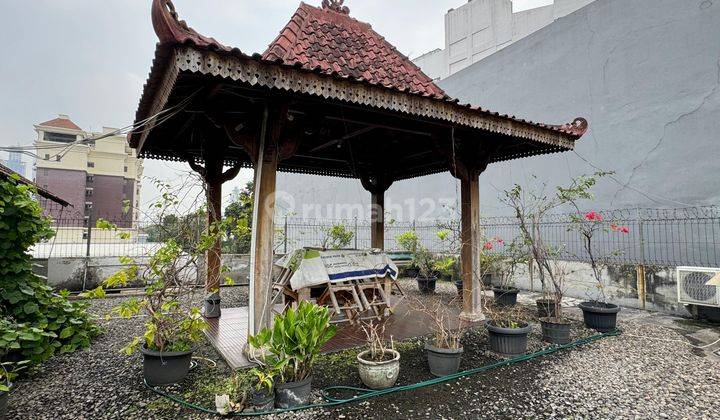 Dijual Cepat Gedung Kantor Kondisi Bagus Dan Siap Pakai di Kawasan Cikini Raya, Dekat Menteng Huis, Jakarta Pusat 2