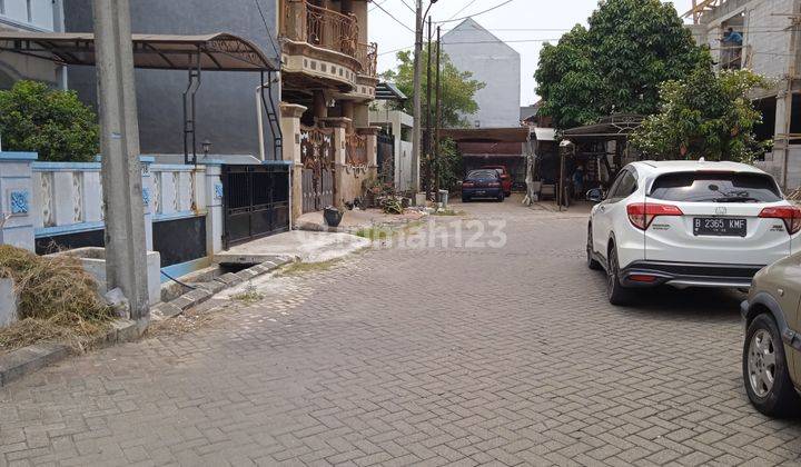 Rumah 2 Lantai Dalam Cluster Harapan Baru Bekasi Jawa Barat 2