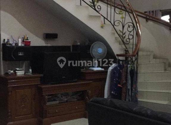 Rumah Luas Dan Nyaman Di Kavling Al Duren Sawit, Rumah 2 Lantai, Cocok Juga Untuk Investasi Bagus Di Tengah Kota Jakarta Timur 2