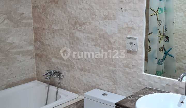 Disewakan Tahunan Apt. Gandaria Heights 2 BR Full Furnished 2