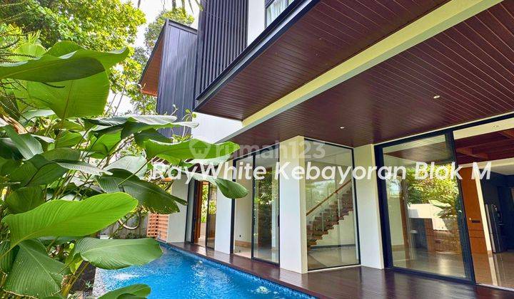 Rumah Mewah Dan Bagus 2 Lantai di Kemang Jakarta Selatan 1