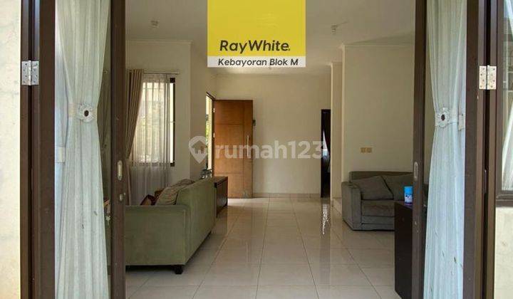 Rumah 2 Lantai Semi Furnished di Cluster Atmosphere , Bogor 2