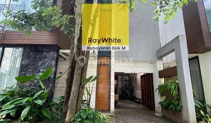 Rumah 3 Lantai Bagus SHM di Benda Atas, Jakarta Selatan 2