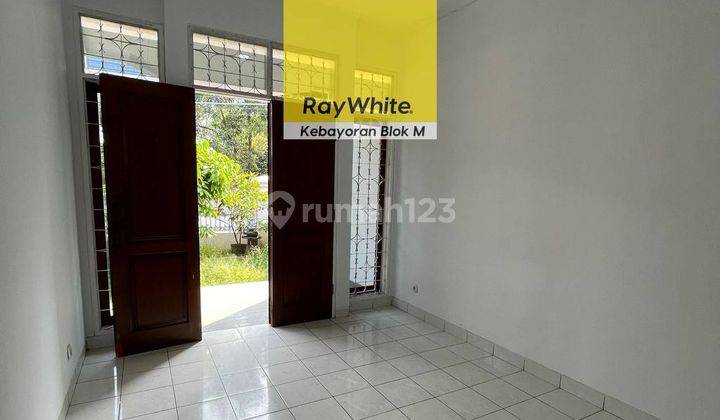 Rumah 2 Lantai Bagus SHM di Jalan Pancoran Indah, Jakarta Selatan 2