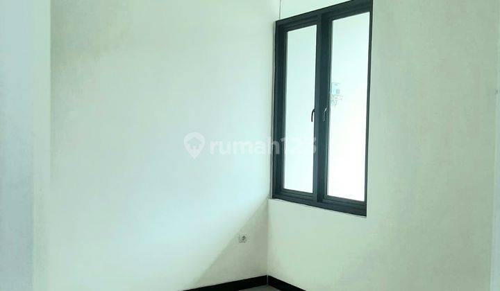 Dijual Rumah Minimalis Nyaman di Taman Holis Indah 2