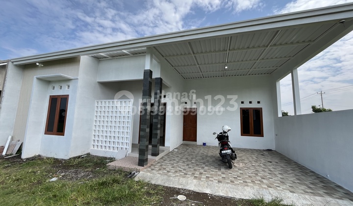 Jogja House for Sale on Godean Road KM 9 with Rice Field View