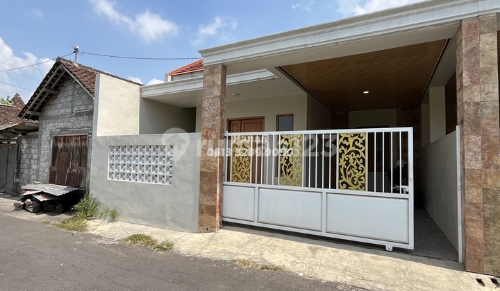 Rumah Baru dijual Timur Kampus UII Jakal