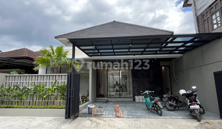 Rumah Mewah Jogja Tanahnya Luas Timur Candi Sambisari Rumah Mewah Jogja Tanahnya Luas Timur Candi Sambisari